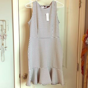 NWT Banana Republic Checkered dress with ruffle